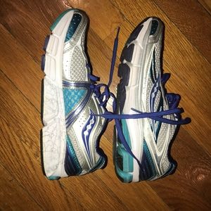 Saucony Power Grid Sneakers